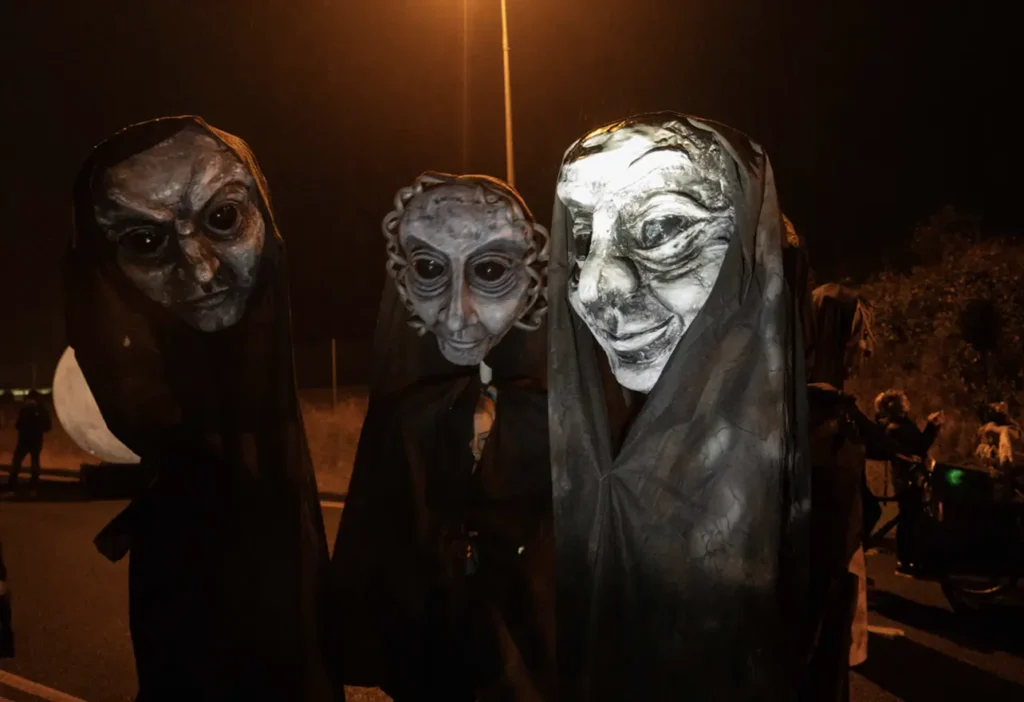 The Púca Procession, Masks
